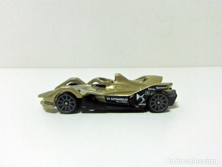 Modellautos Hot Wheels: FORMULA E GEN 2 HOT WHEELS MATTEL 2021 COCHE EL&Eacute;CTRICO 1:64 DS AUTOMOBILES MULTIPACK CAR GOLD DORADO