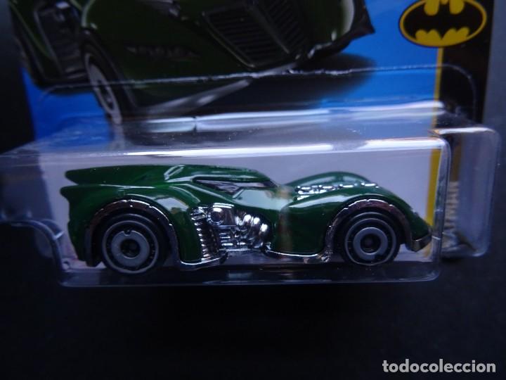Coches a escala Hot Wheels: HOT WHEELS BATMAN ARKHAM ASYLUM BATMOBILE - Foto 1