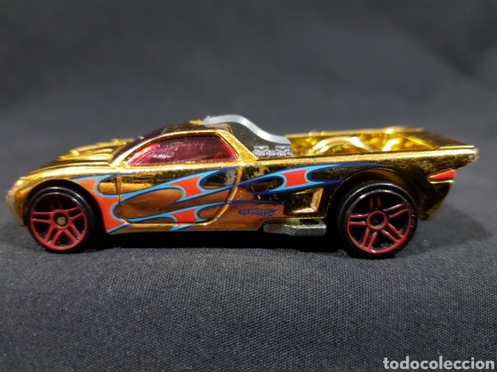 Carros em escala Hot Wheels: Bedlam Collect Hot Wheels Gold B&oacute;lido dorado metal 2003