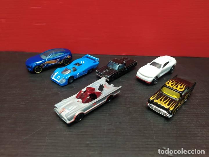 Auto in scala Hot Wheels: lote de coches hotwheels hot wheels mattel entre ellos el batmobile de batman dc comics