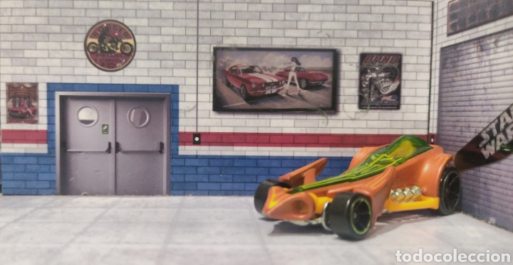 Auto in scala Hot Wheels: Hot Wheels - Preying Menage