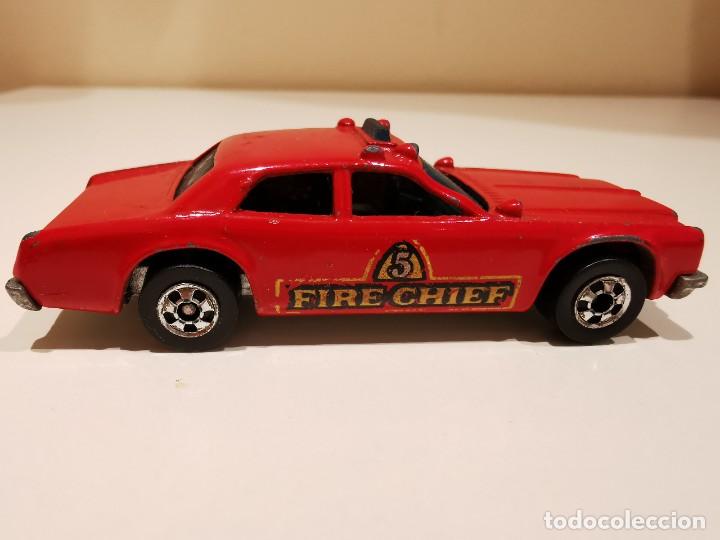 Coches a escala Hot Wheels: Hot Wheels Fire Chief 1/64 - Foto 3