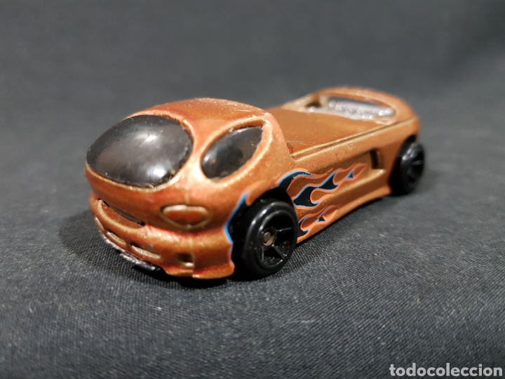 Auto in scala Hot Wheels: Hot Wheels Deora II Dorado Llamas Mattel 1999