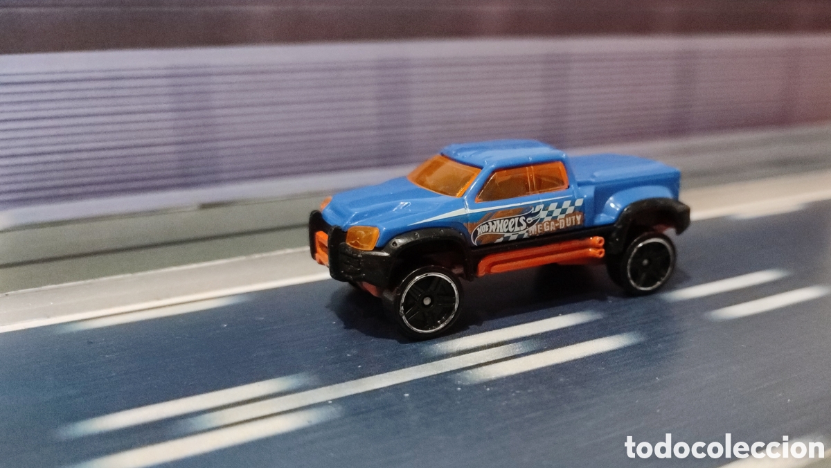 Auto in scala Hot Wheels: Hot Wheels - Megaduty