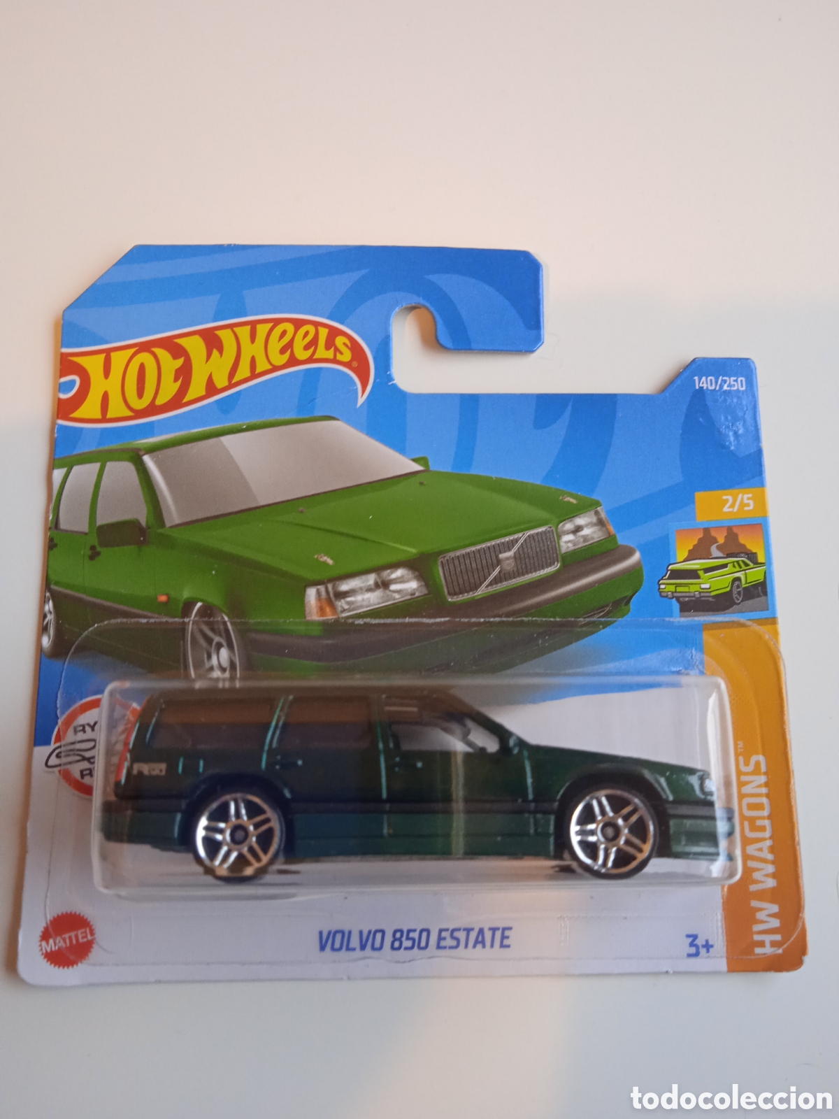 Auto in scala Hot Wheels: HOT WHEELS VOLVO 850 STATE VERDE OSCURO.