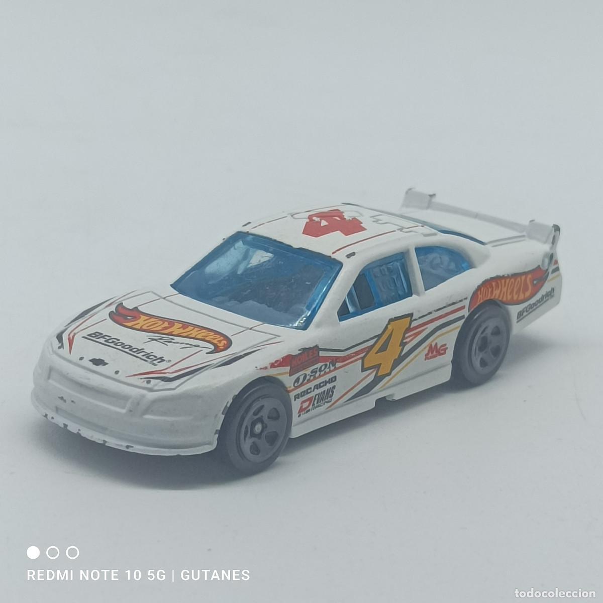 Coches a escala Hot Wheels: HOT WHEELS CHEVY IMPALA - Foto 1