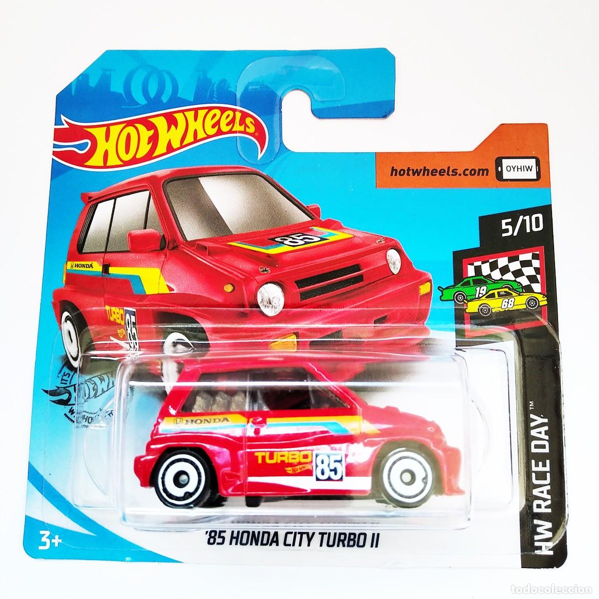 Carros em escala Hot Wheels: 85 Honda City Turbo II Red HW RACE DAY 2020-Hot Wheels