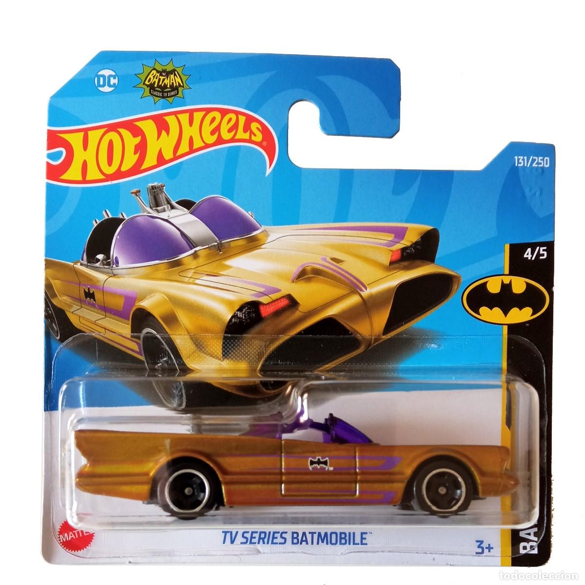 Carros em escala Hot Wheels: Tv Series Batmobile Gold BATMAN 2022-Hot Wheels
