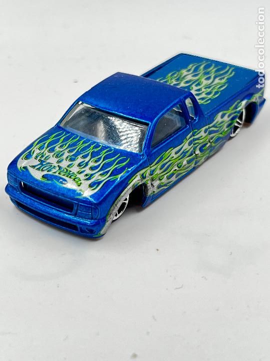 Voitures miniatures Hot Wheels: Hot Wheels Steel Flame 2002 - azul con llamas-