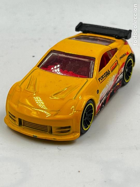 Voitures miniatures Hot Wheels: Hot wheels Nissan 350z 1/64 2011