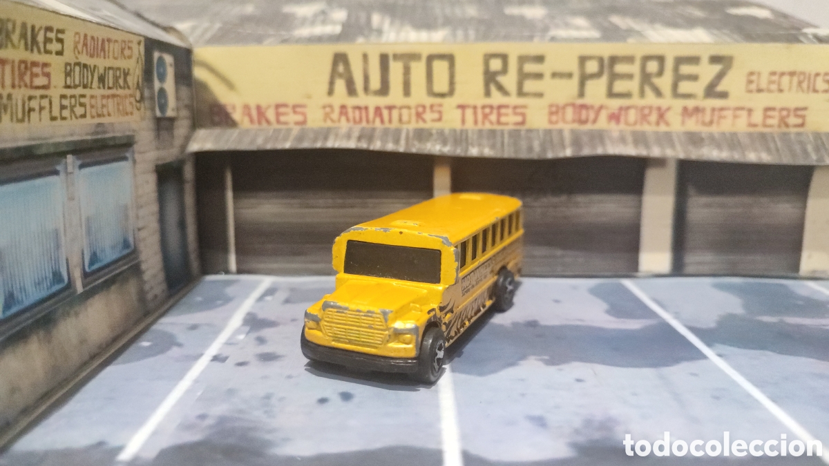 Voitures miniatures Hot Wheels: HOT WHEELS - High Bus School