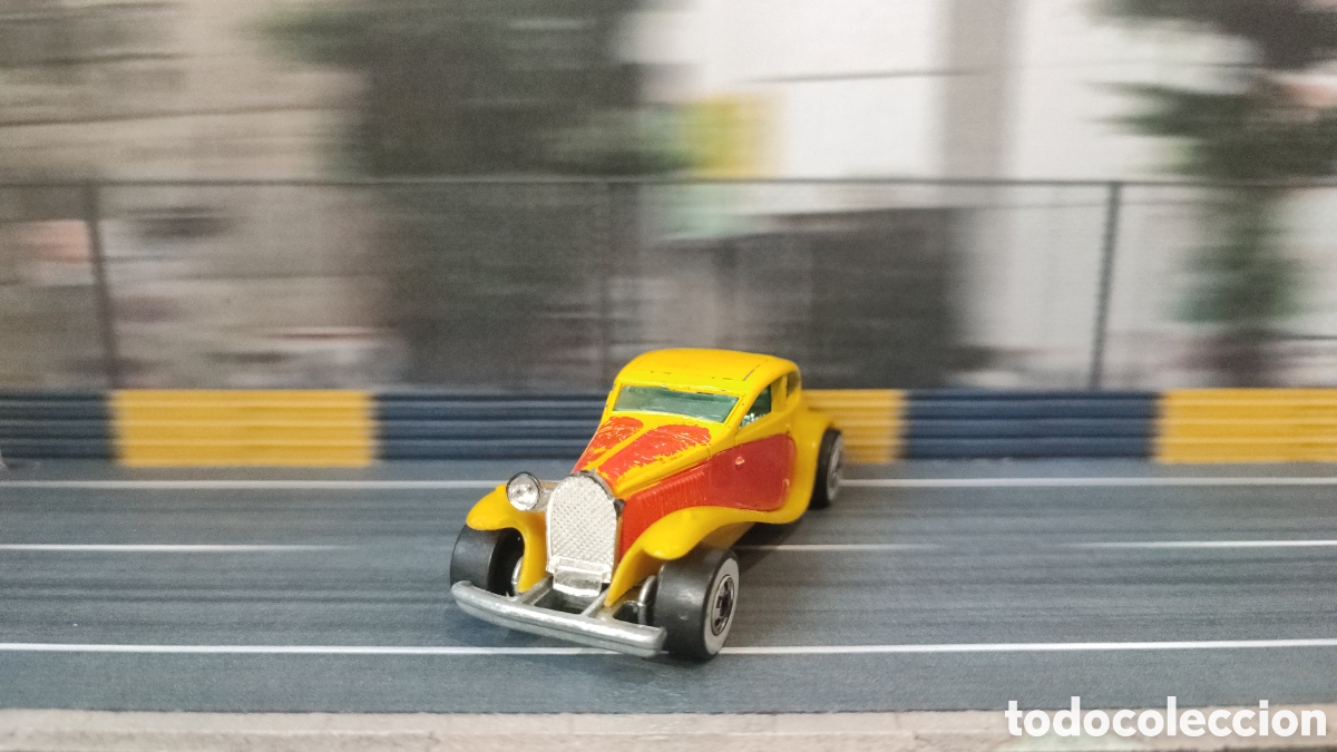 Coches a escala Hot Wheels: HOT WHEELS - Bugatti - Foto 1