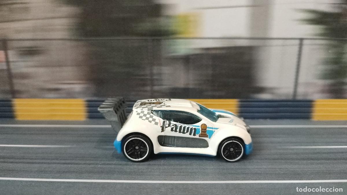 Coches a escala Hot Wheels: HOT WHEELS - Fast 4wd - Foto 3