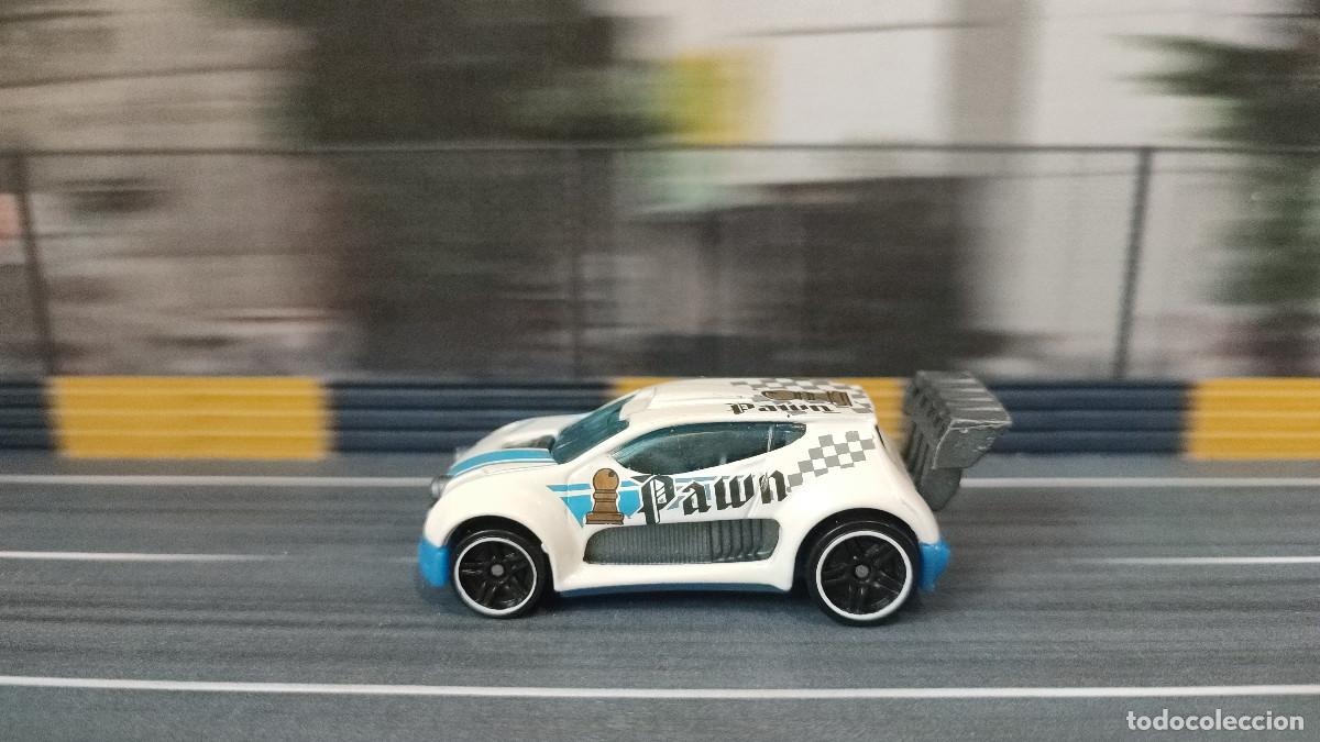 Coches a escala Hot Wheels: HOT WHEELS - Fast 4wd - Foto 4