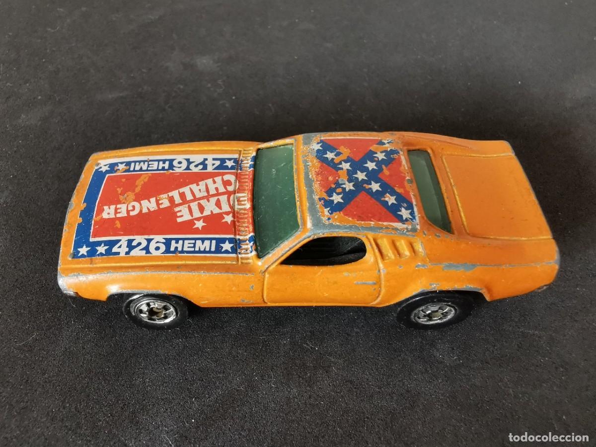Coches a escala Hot Wheels: Dodge Challenger Hot Wheels 1/64 - Foto 5