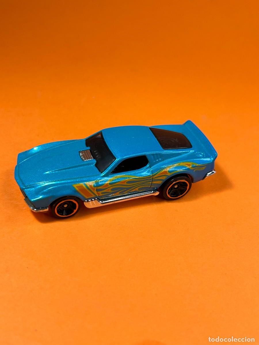 Coches a escala Hot Wheels: HOT WHEELS BLVD BRUISER 2010 - Foto 1