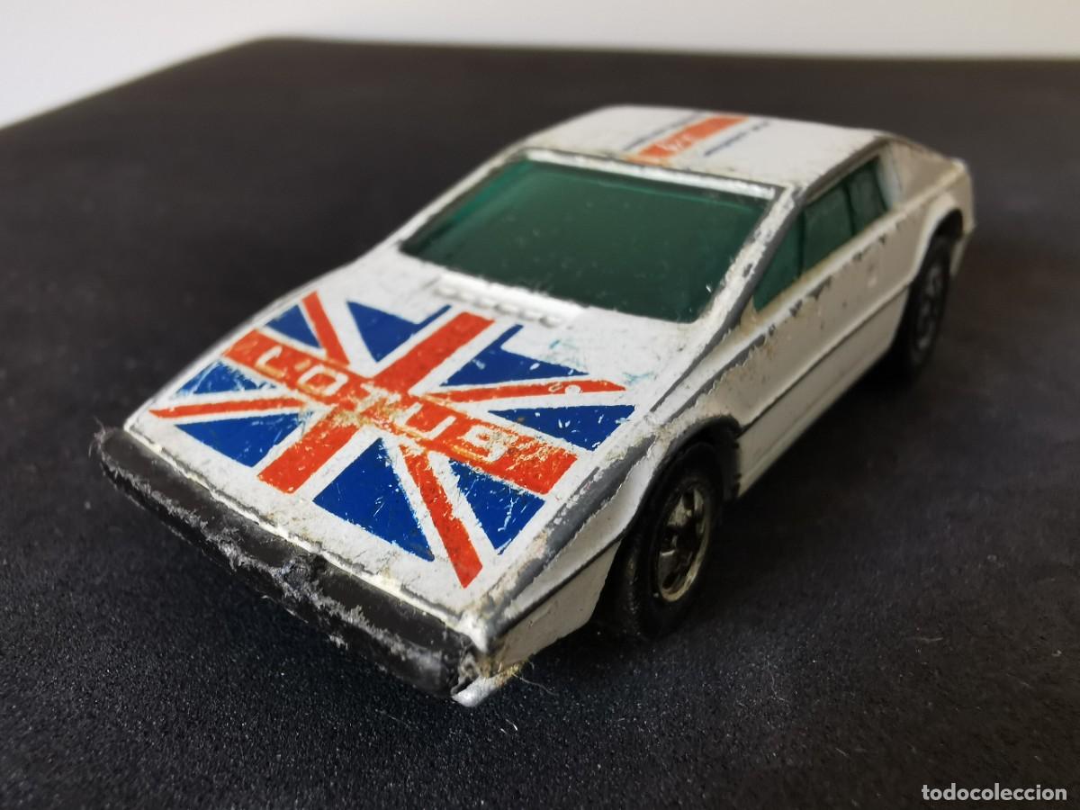Coches a escala Hot Wheels: Royal Flash Hot Wheels 1/64 - Foto 1