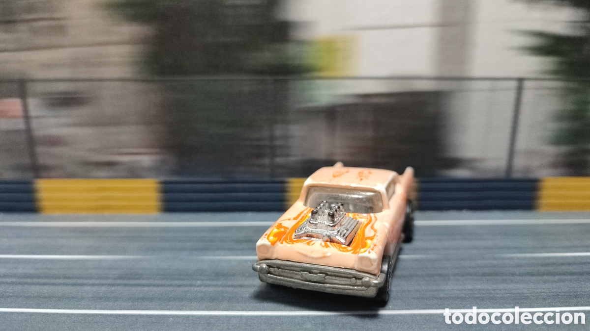 Coches a escala Hot Wheels: HOT WHEELS - 1957 Chevy - Foto 1