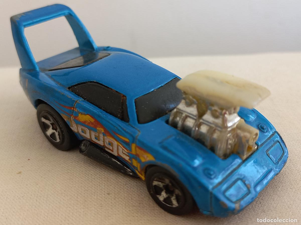 Auto in scala Hot Wheels: Coche dodge Daytona Hot Wheels 2000 Malaysia.