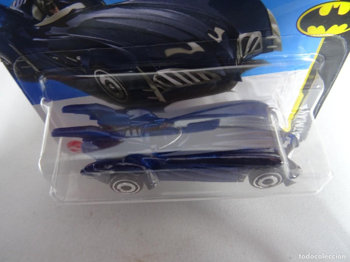 Coches a escala Hot Wheels: HOT WHEELS 2024 BATMAN & ROBIN BATMOBILE - Foto 2
