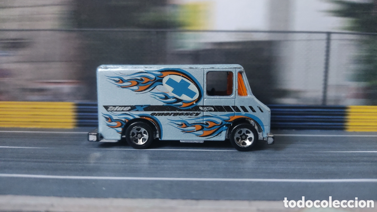Coches a escala Hot Wheels: HOT WHEELS - Blue Emergency - Foto 4