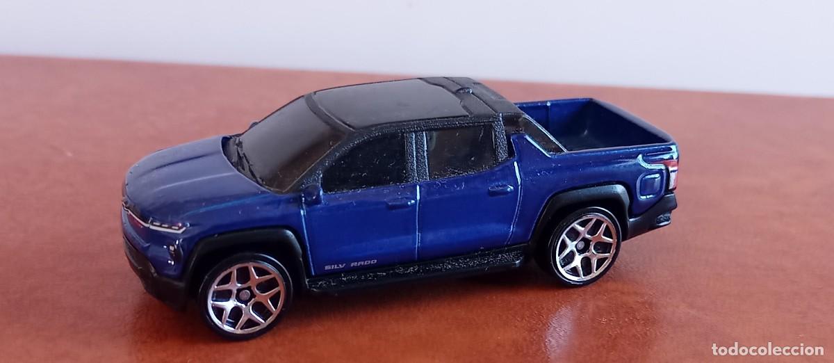 Coches a escala Hot Wheels: Hot Wheels Chevrolet Silverado - Foto 1