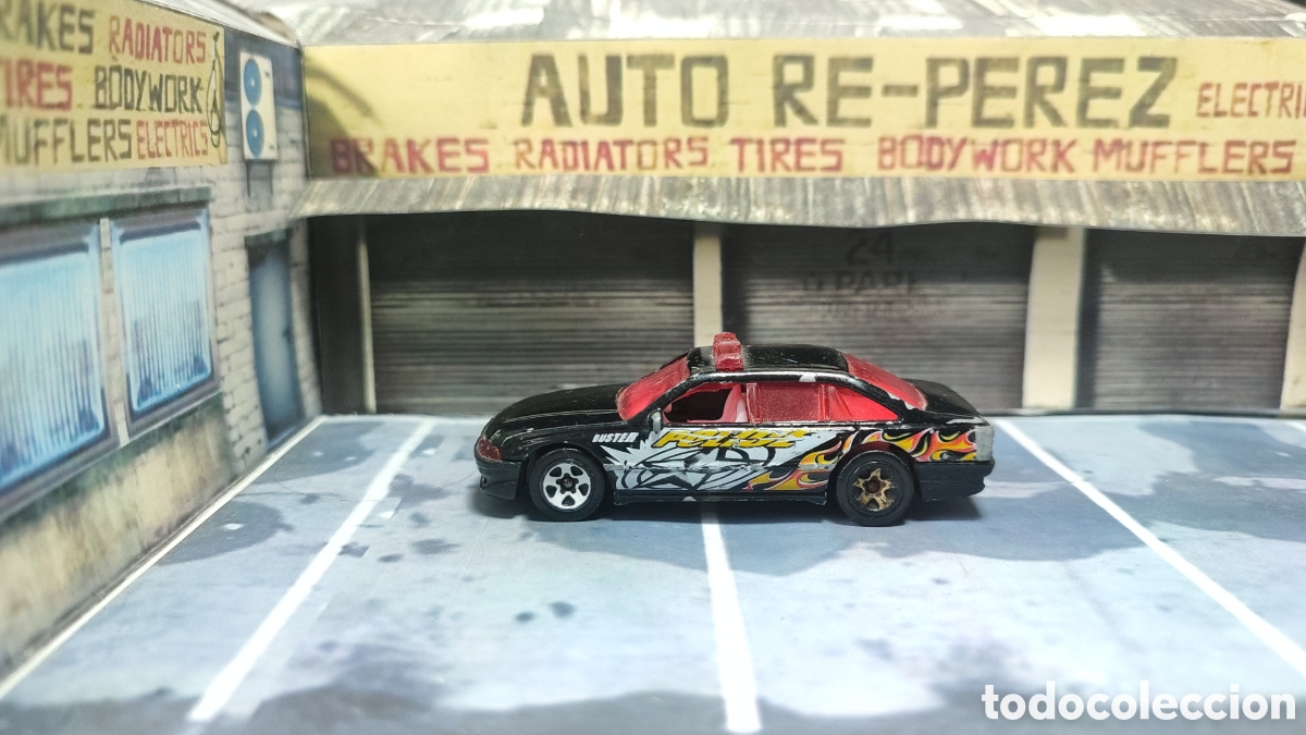 Coches a escala Hot Wheels: HOT WHEELS - Holden Commodore - Foto 3