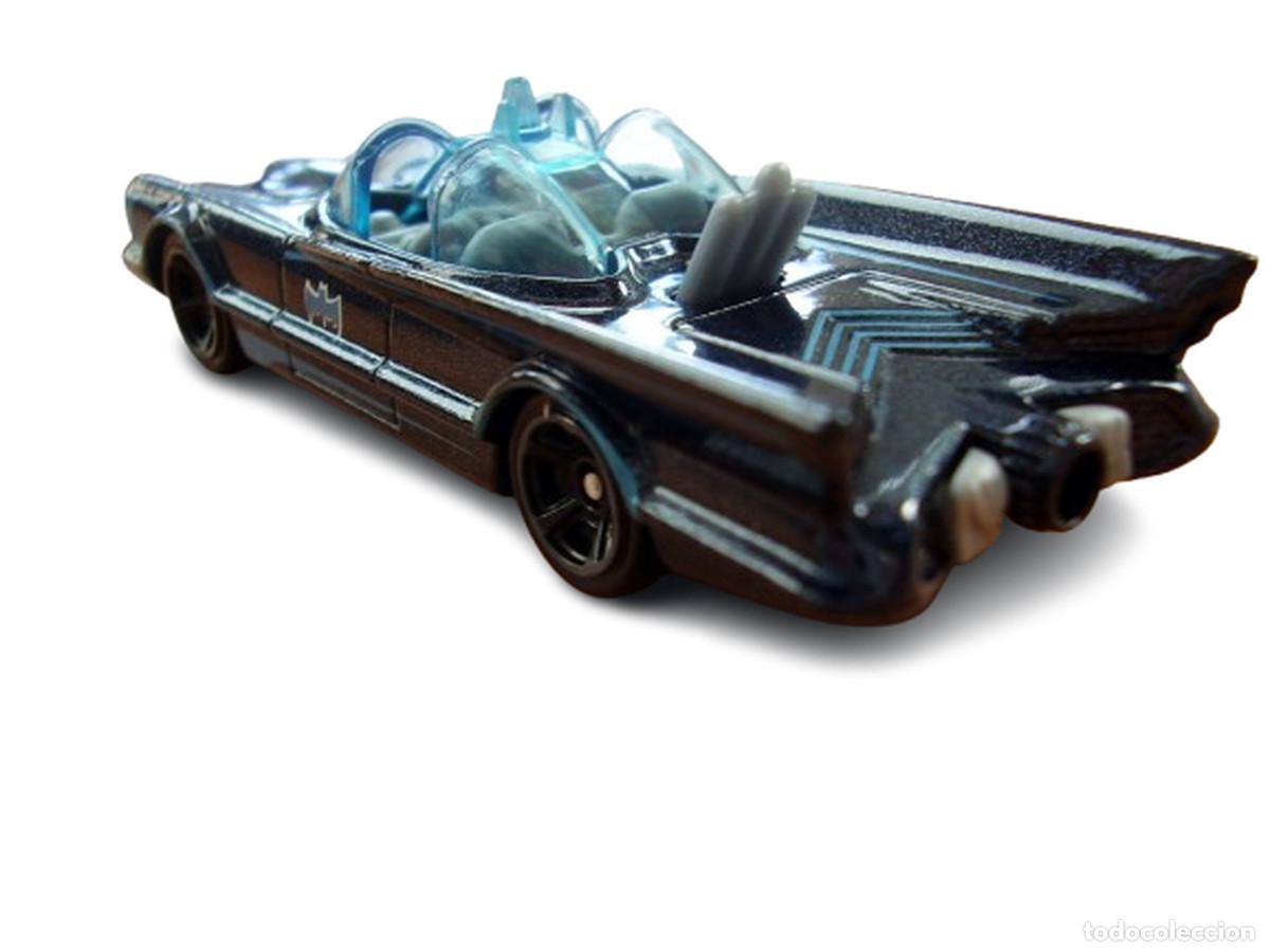 Coches a escala Hot Wheels: Batimovil Serie 1966 Celeste Hot Wheels - Foto 2