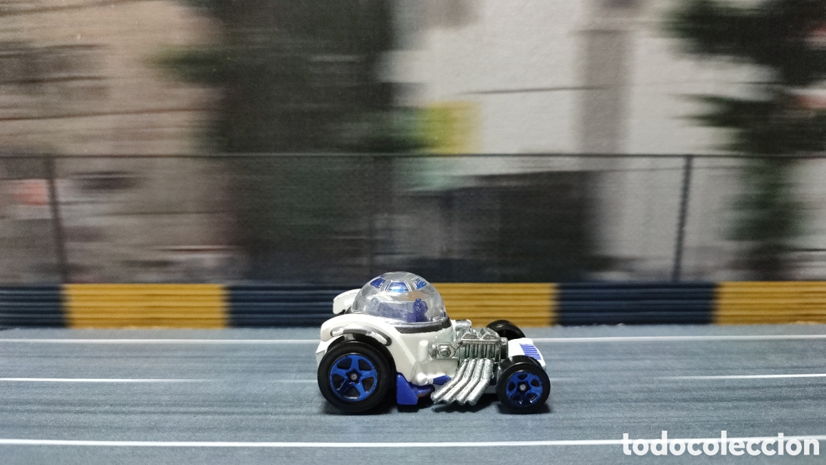 Coches a escala Hot Wheels: HOT WHEELS - R2D2 Car - Foto 4