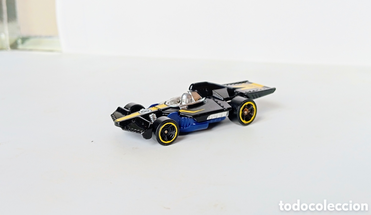 Coches a escala Hot Wheels: FORMULA FLASHBACK- HOT WHEELS - RARO - Foto 1