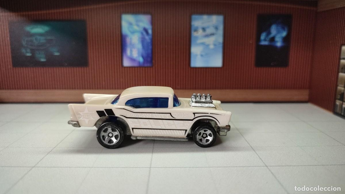 Coches a escala Hot Wheels: HOT WHEELS - 57 Chevy - Foto 4