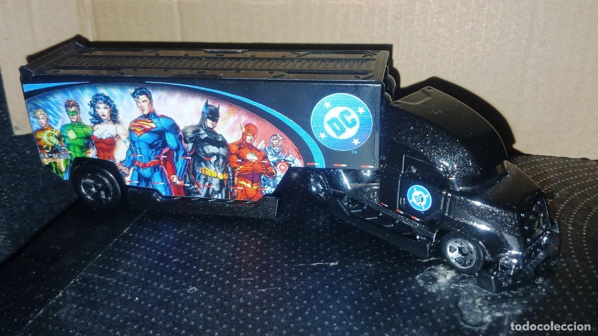 Coches a escala Hot Wheels: Hot wheels Hyper Hauler Truck DC COMICS - Foto 3