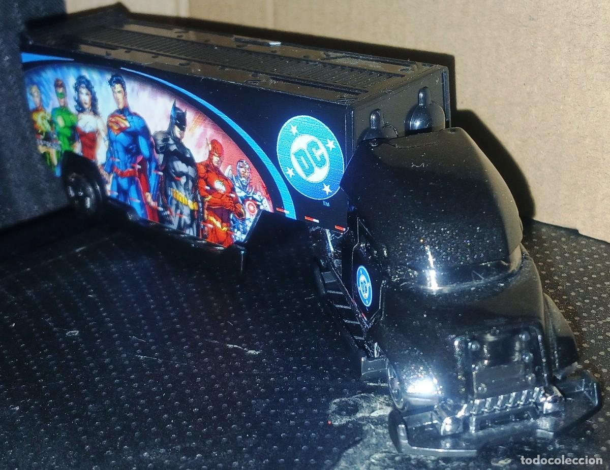 Coches a escala Hot Wheels: Hot wheels Hyper Hauler Truck DC COMICS - Foto 4