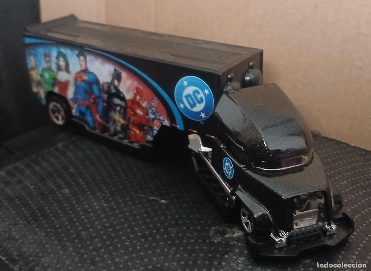Coches a escala Hot Wheels: Hot wheels Hyper Hauler Truck DC COMICS - Foto 5