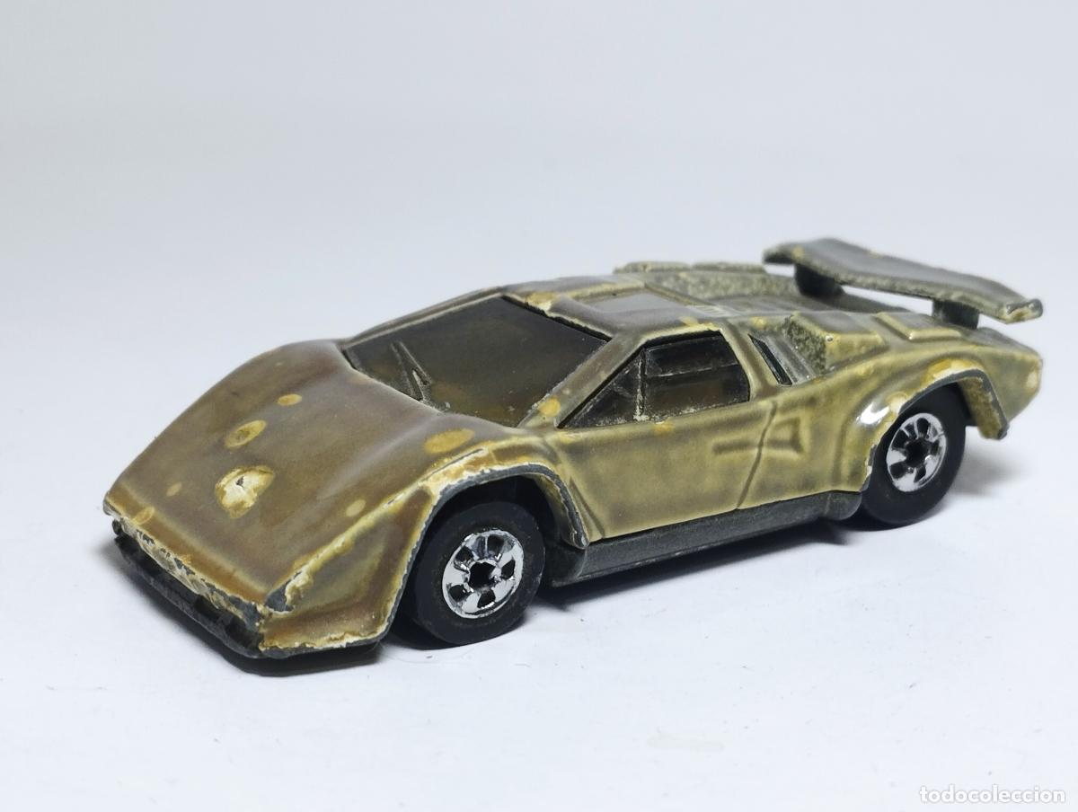 Model cars Hot Wheels: ANTIGUO LAMBORGHINI COUNTACH HOT WHEELS 1,64 1987