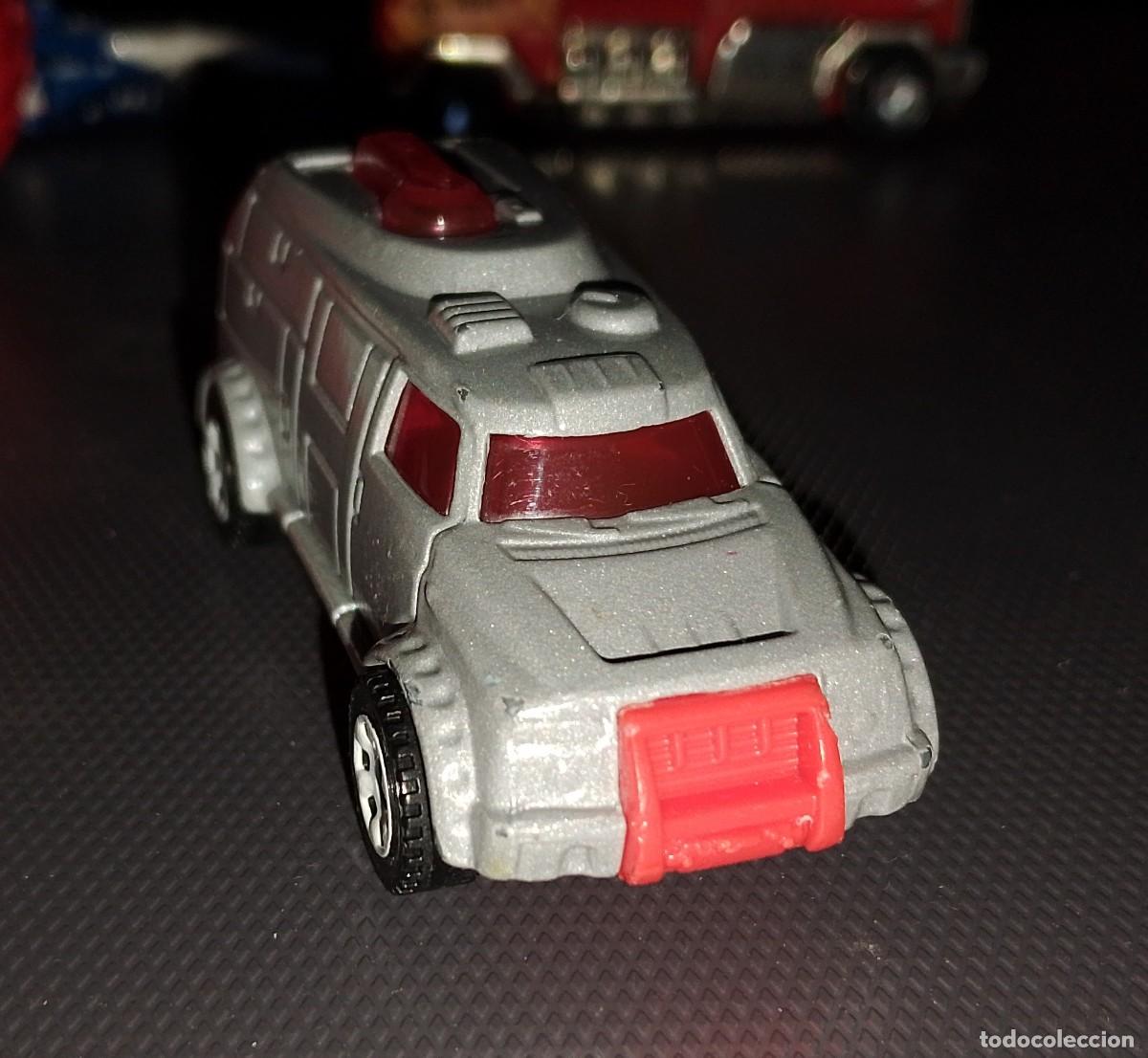Coches a escala Hot Wheels: Matchbox Mobile command para burger king gris - Foto 2