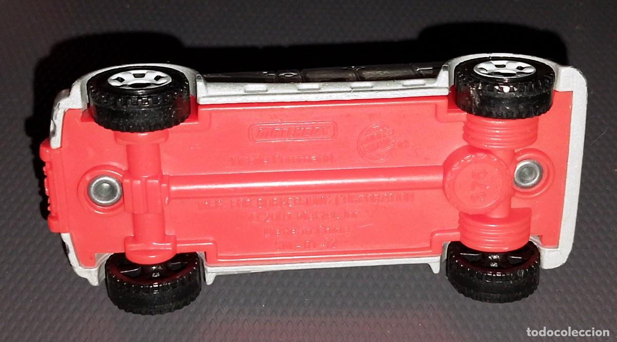 Coches a escala Hot Wheels: Matchbox Mobile command para burger king gris - Foto 8
