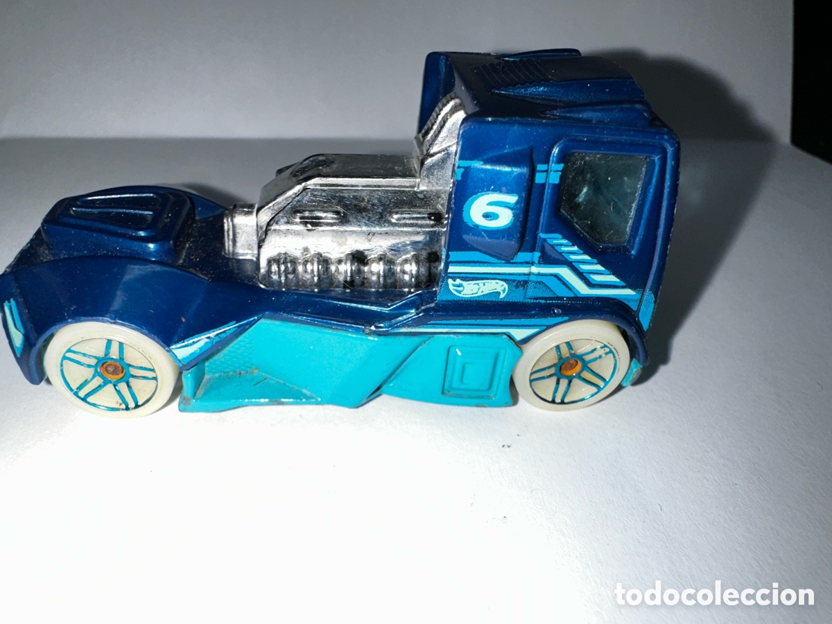 Coches a escala Hot Wheels: Hot Wheels 2011 Rennen Rig - Foto 2
