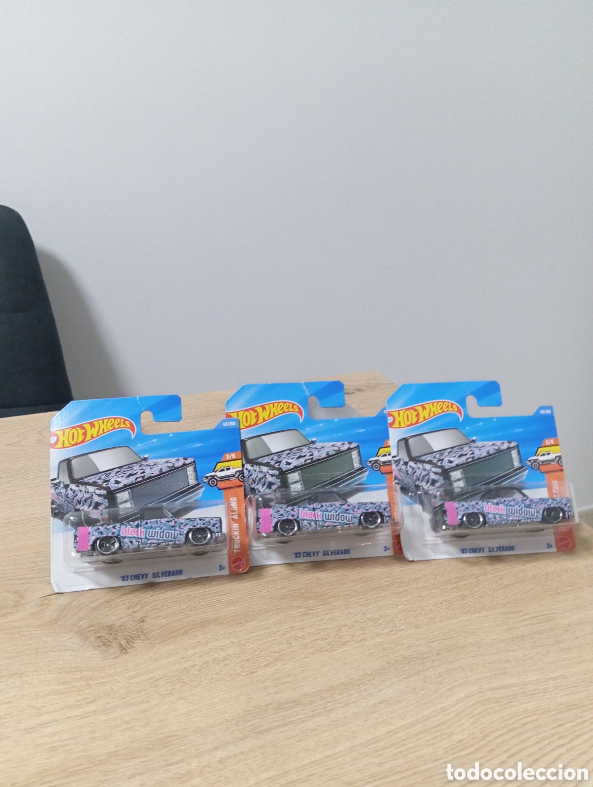 Coches a escala Hot Wheels: Hot Wheels Chevy Silverado 83 - Foto 1