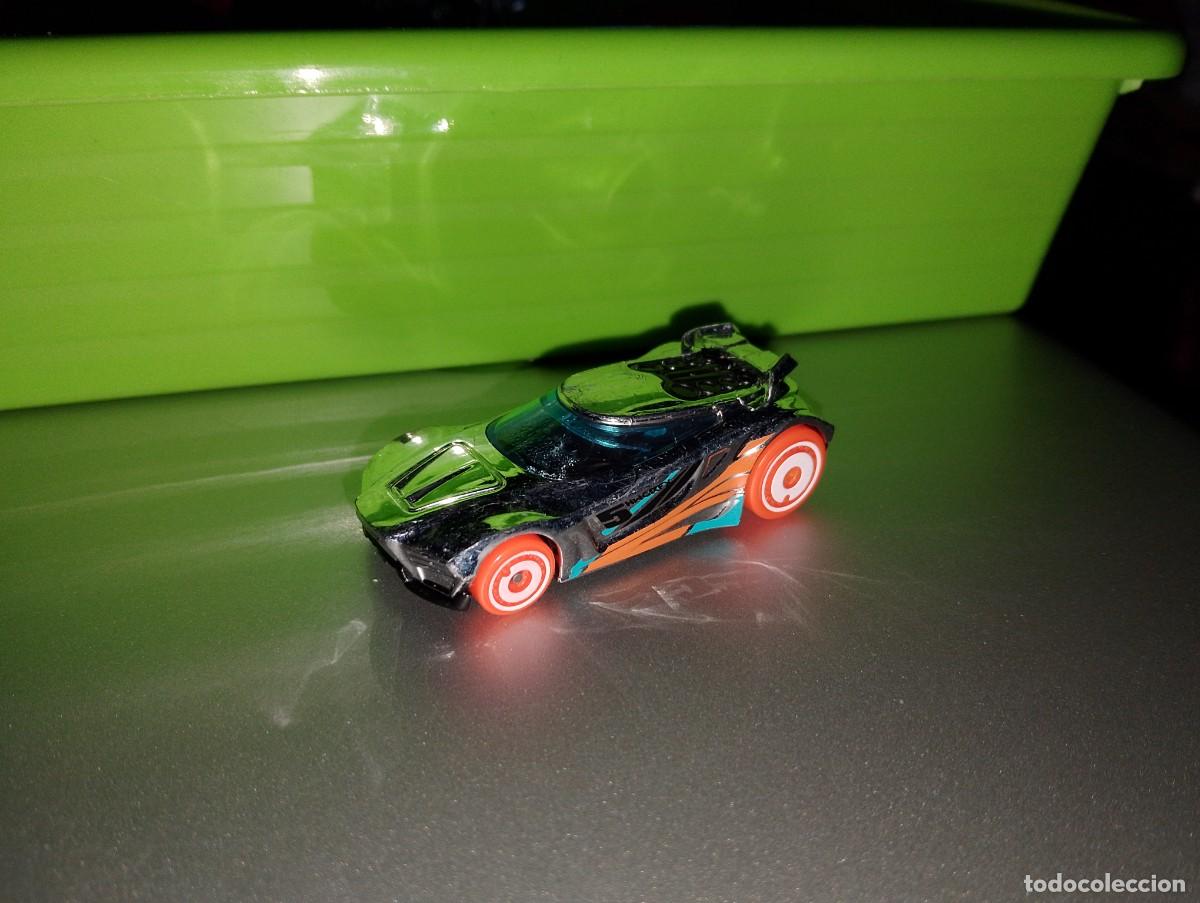 Coches a escala Hot Wheels: Hot wheels Chicane usado - Foto 1