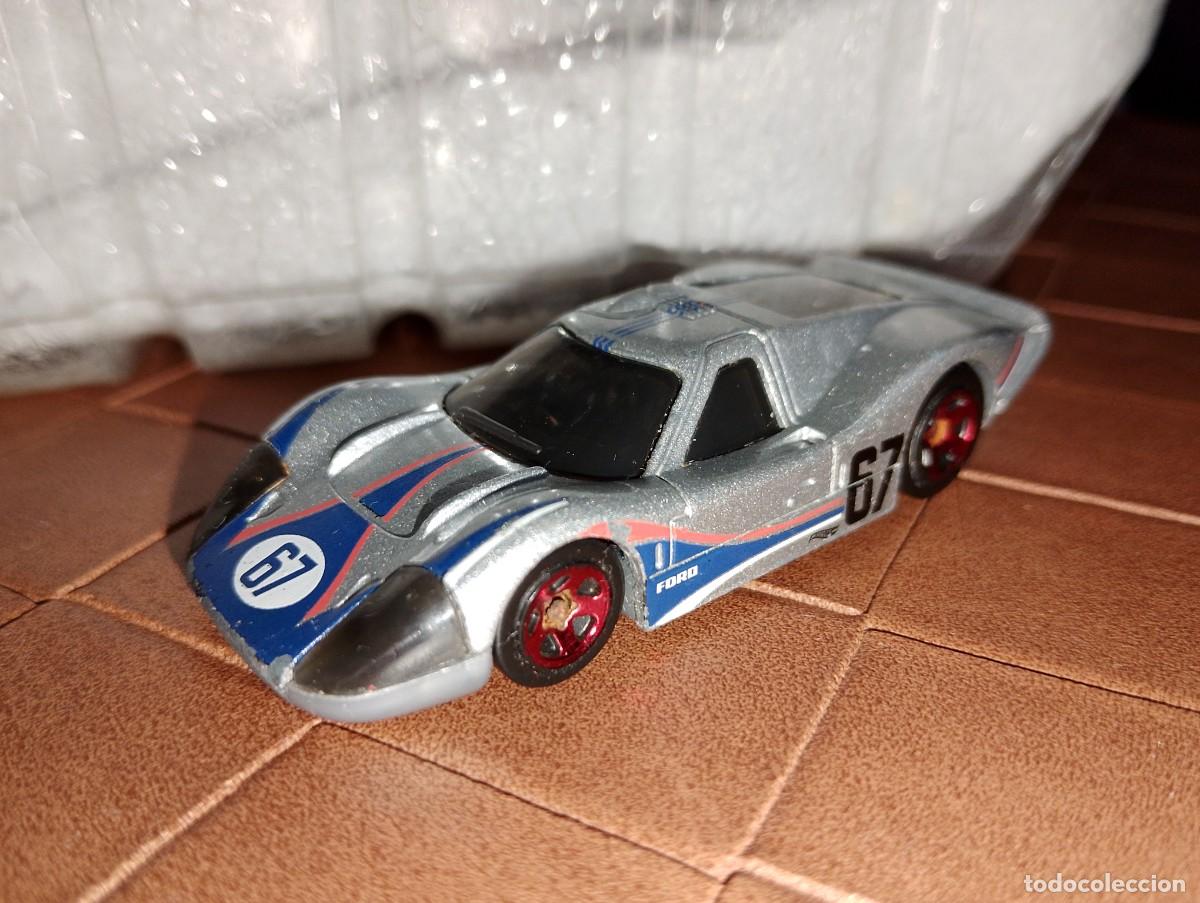 Coches a escala Hot Wheels: Hot wheels Ford GT 40 MK.IV 1967 - Foto 2