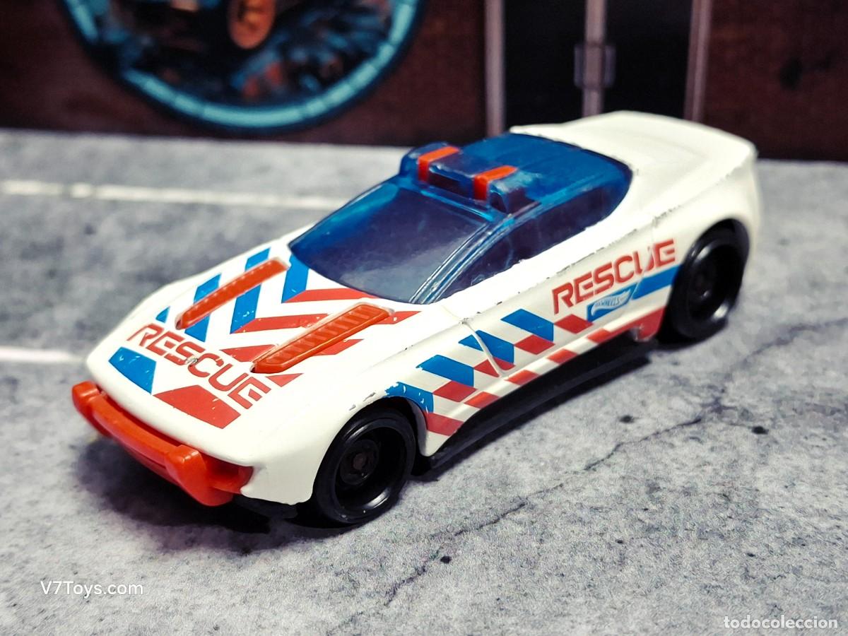 Coches a escala Hot Wheels: Alpha Pursuit Hot Wheels 2021 HW Rescue Mattel
