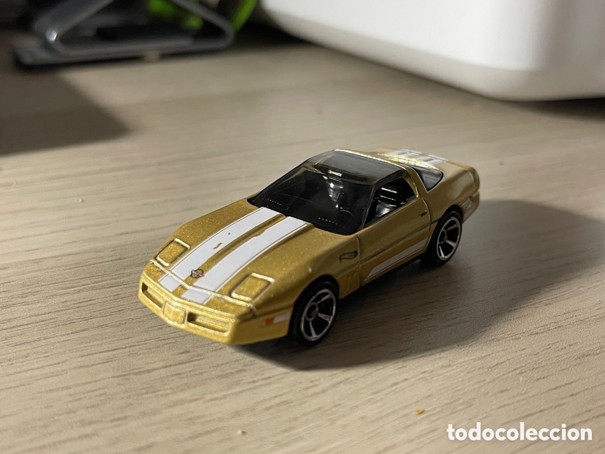 Coches a escala Hot Wheels: Hot Wheels &lsquo;84 Corvette