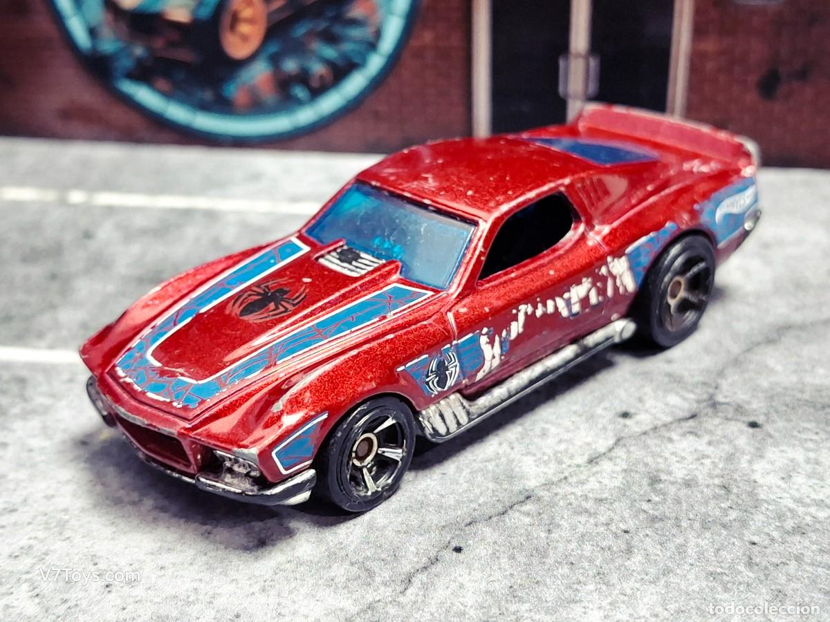 Coches a escala Hot Wheels: Blvd. Bruiser Hot Wheels 2016 Ultimate Spider-Man vs The Sinister 6 Mattel
