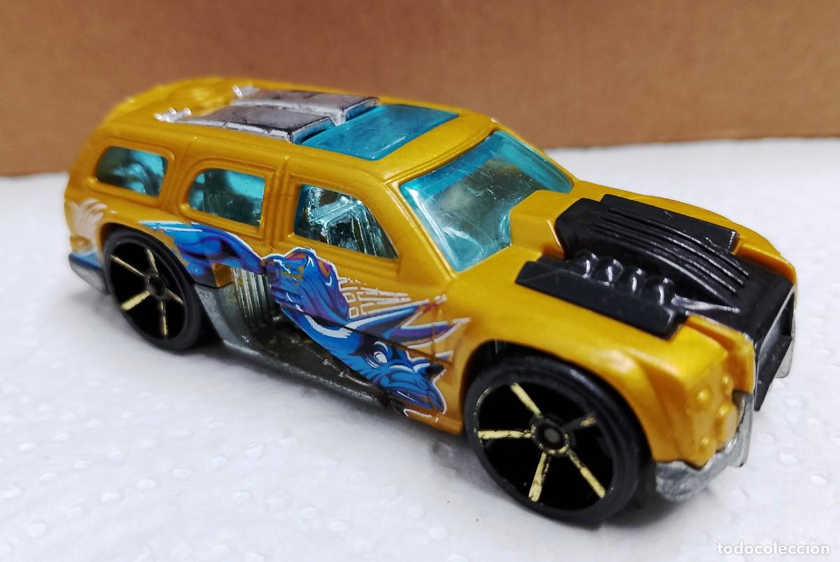 Coches a escala Hot Wheels: Hot wheels Rolling Thunder