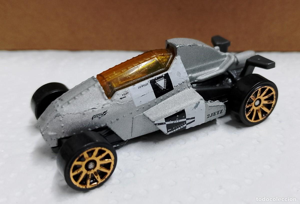 Coches a escala Hot Wheels: Hot wheels 2Jezt Gris