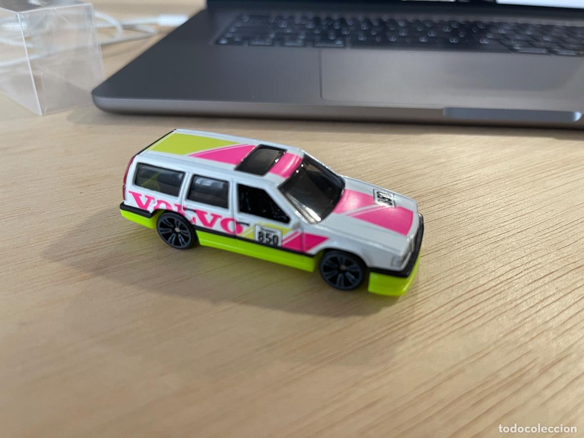 Coches a escala Hot Wheels: Hot Wheels Volvo 850 Estate