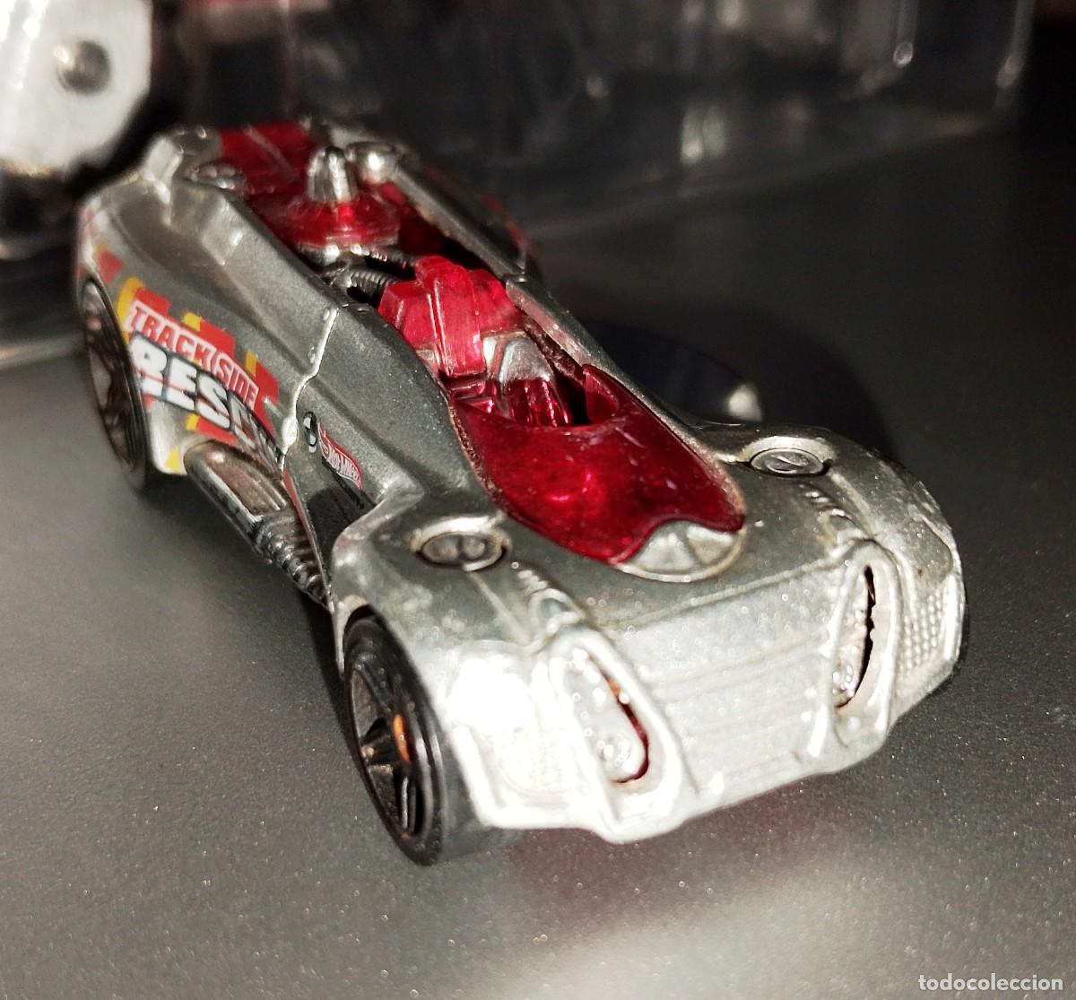 Coches a escala Hot Wheels: Hot wheels Gearonimo plateado - Foto 3