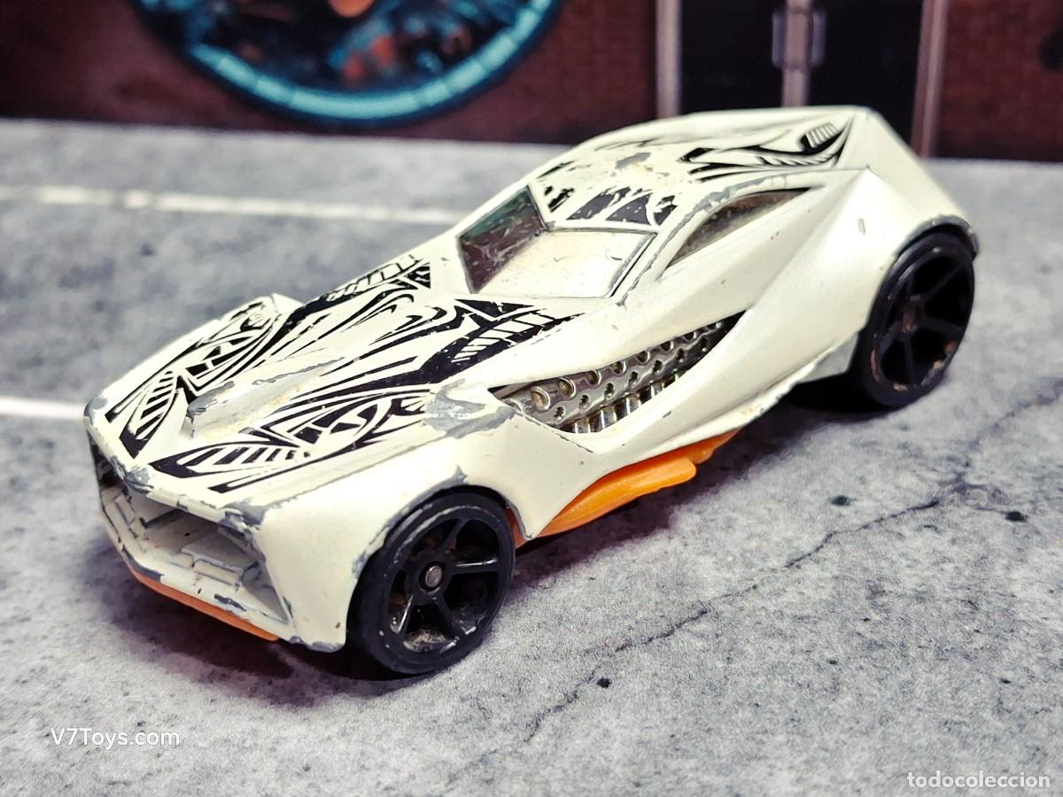 Coches a escala Hot Wheels: Urban Agent Hot Wheels 2009 HW Special Features Mattel
