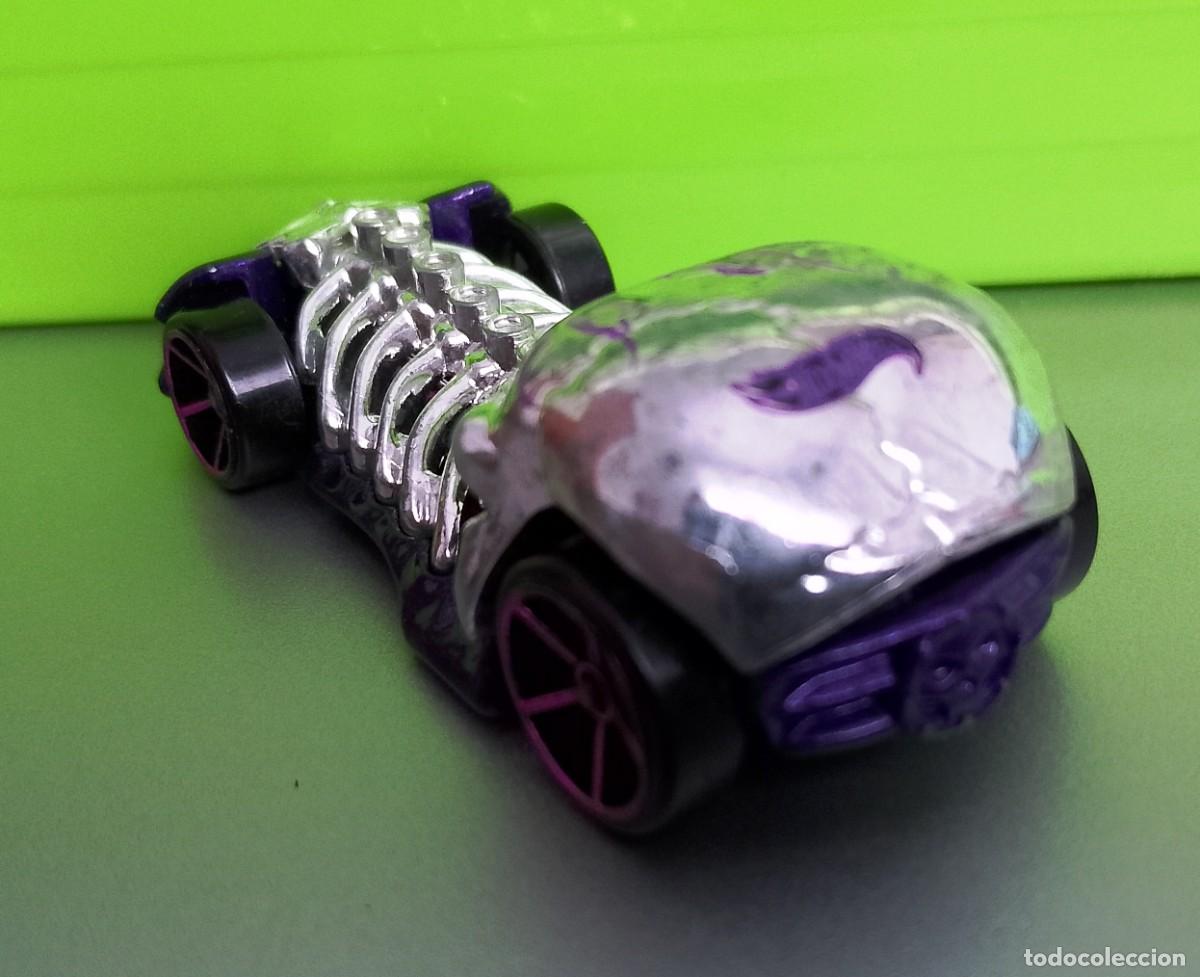 Coches a escala Hot Wheels: Hot wheels 2013 Skull Crusher - Foto 3